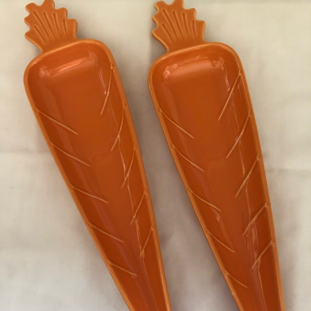 CHANTAL  Stoneware carrot serving dishes